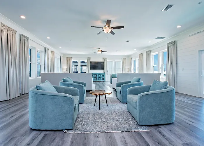 Holiday home Sunset Oasis 8 Bedroom Lockout Private Pool And Pier By Prickett *