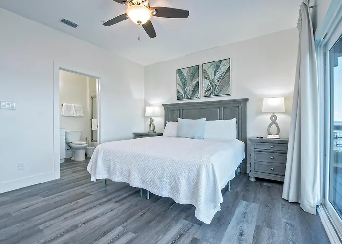 Sunset Oasis 8 Bedroom Lockout Private Pool And Pier By Prickett Gulf Shores