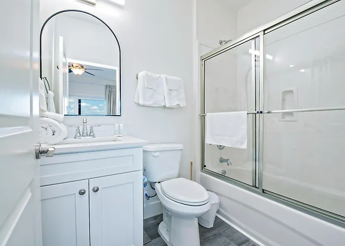 Sunset Oasis 8 Bedroom Lockout Private Pool And Pier By Prickett Holiday home