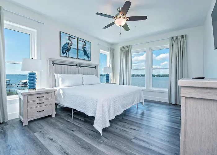 Sunset Oasis 8 Bedroom Lockout Private Pool And Pier By Prickett *
